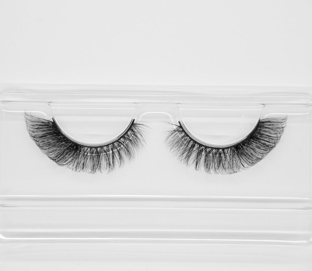 MILA CURL INFUSED LASHES