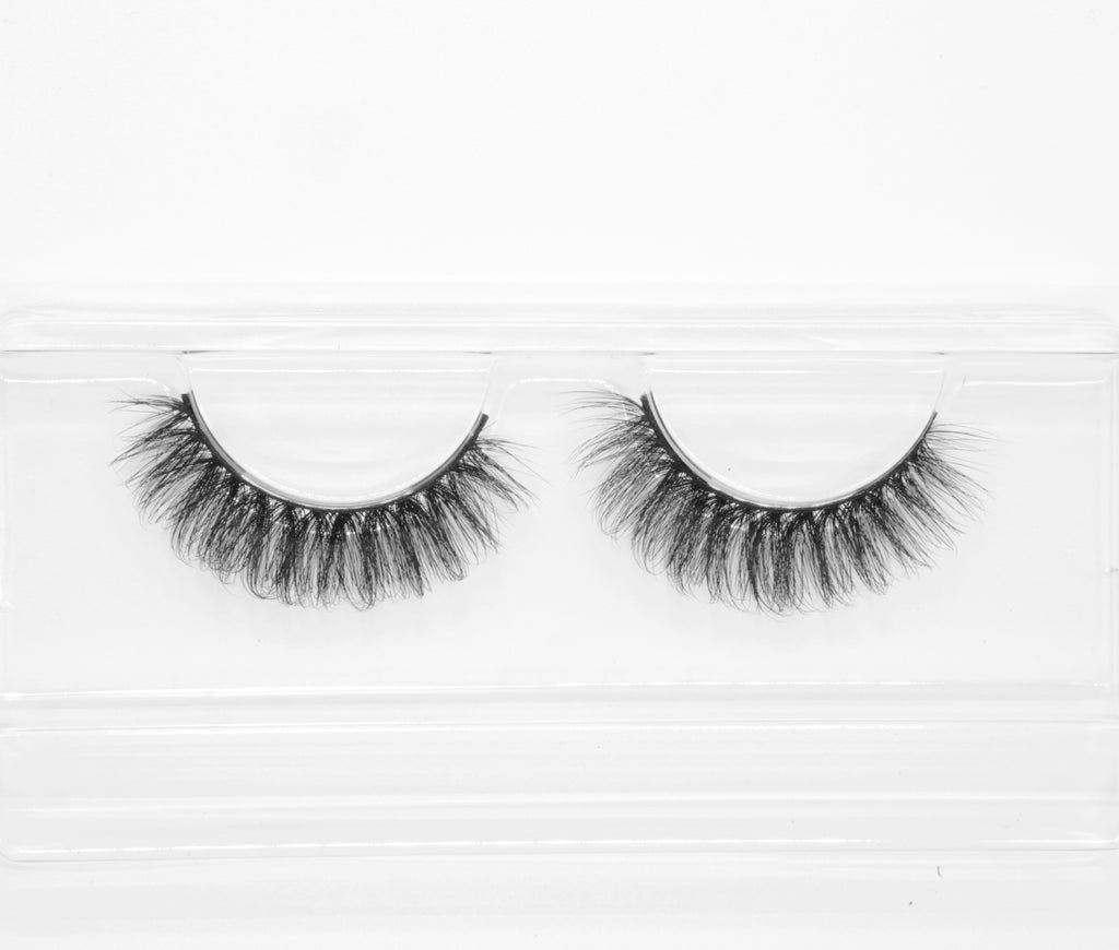 KIRA INFUSED LASHES